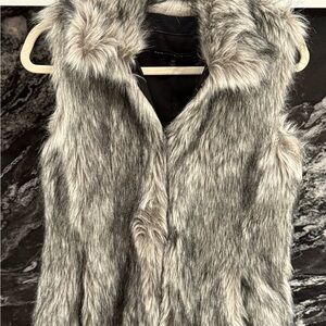 White House Black Market Faux Fur Vest in Black and Gray